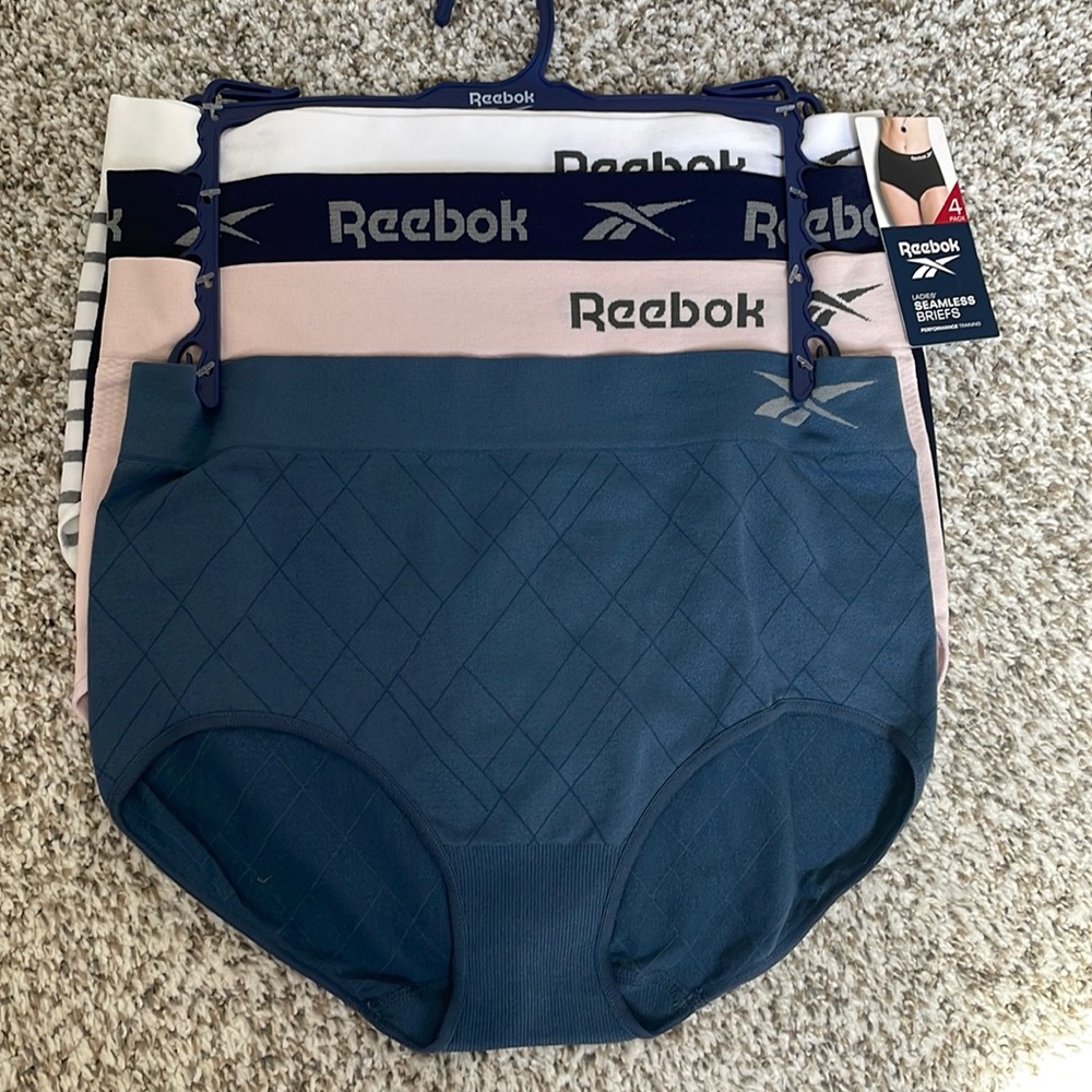 NWT Reebok underwear, set of 4, sz medium